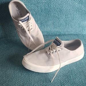 Light Gray SPERRY